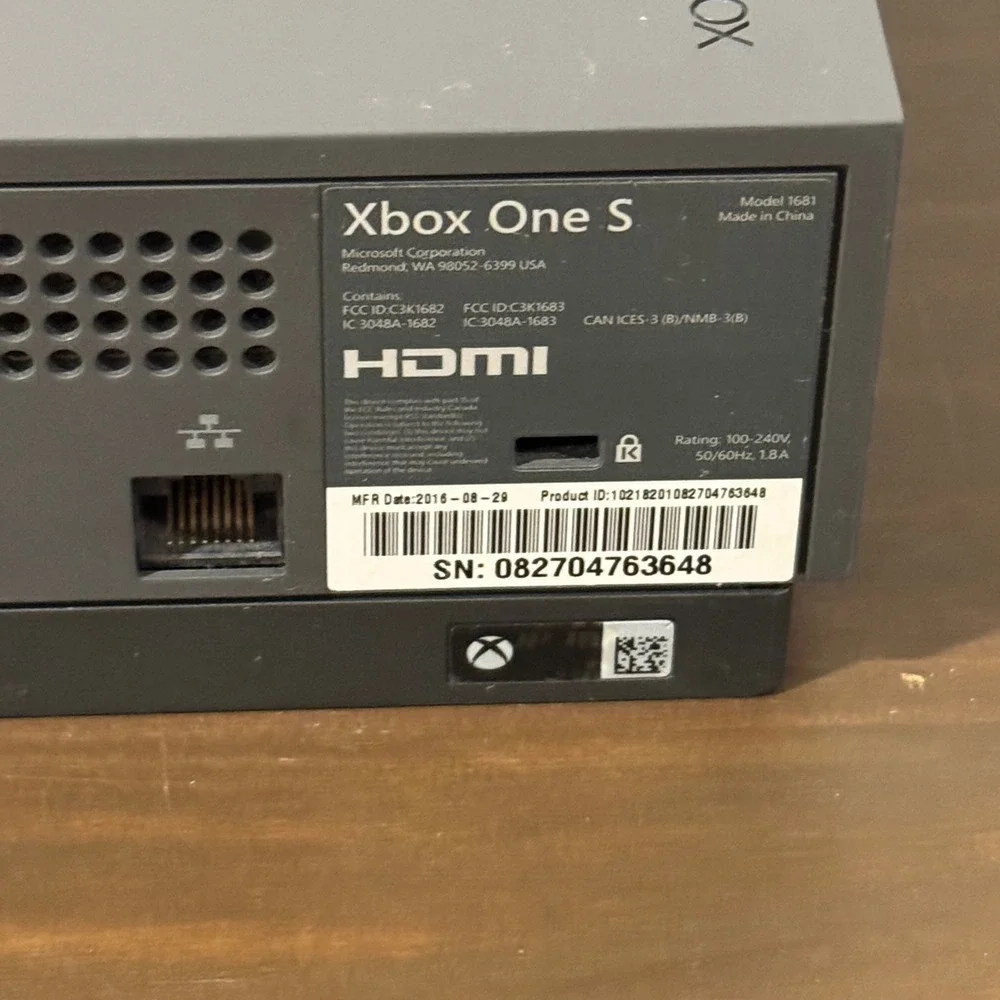 Microsoft Xbox One S 500GB Storm Grey Console Model 1681 Bundle 5 Games Tested